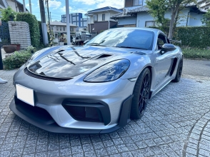 PORSCHE 718 Cayman GT4 RS